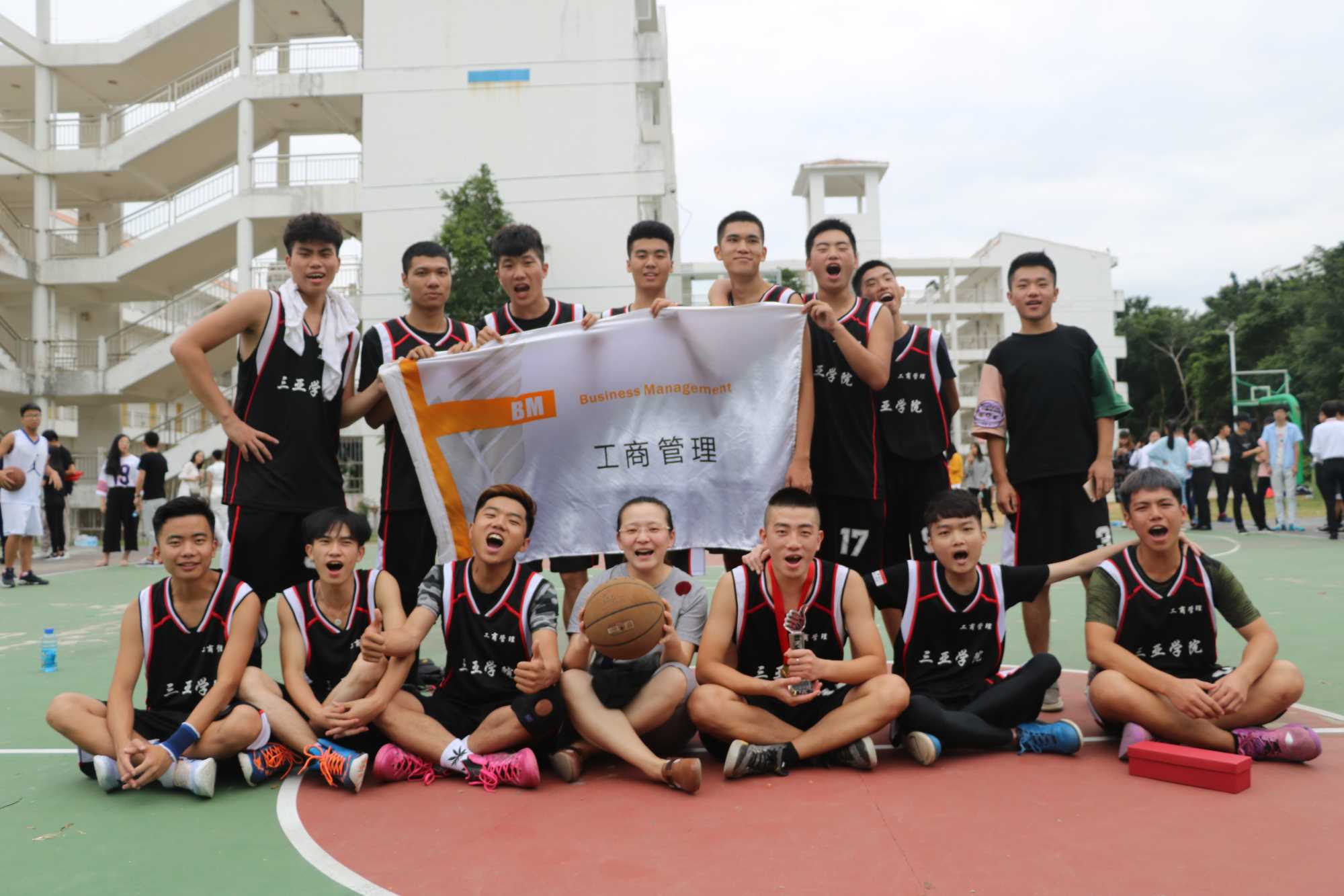 1511843724121887.jpg M_副本.jpg