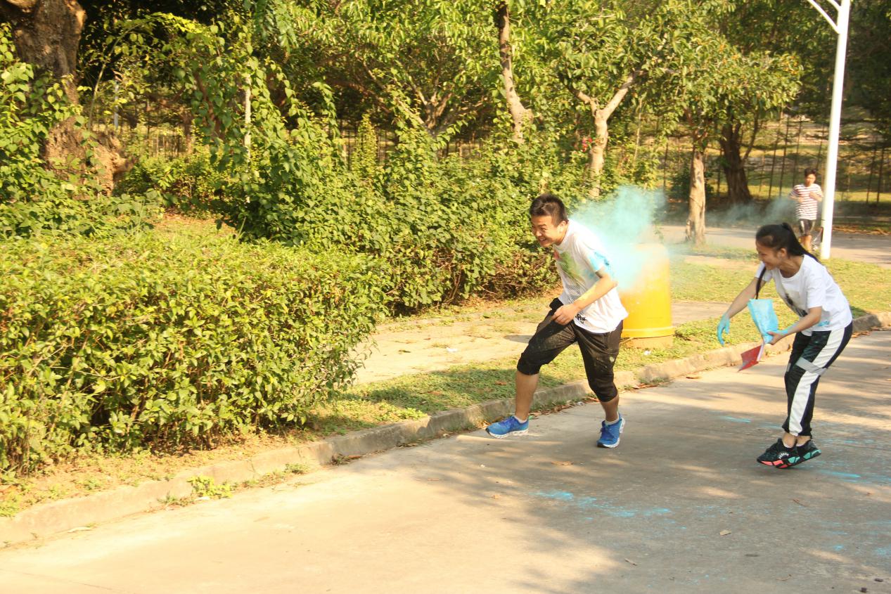 1560310637425756.jpg 1560310637425756.jpg