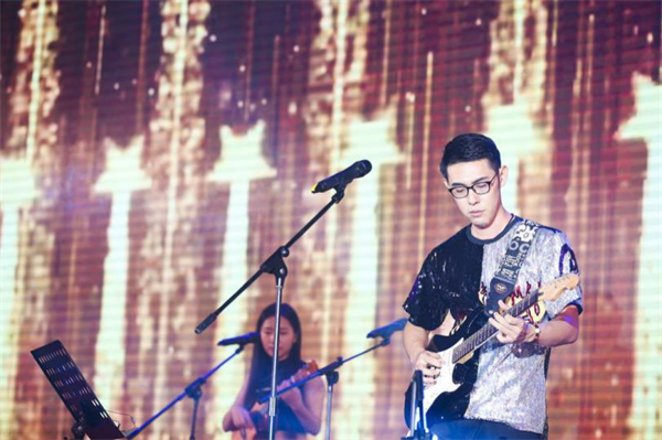 1522396898114968.png 图片2.png