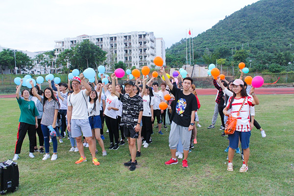 1510221853572882.jpg qiqiu.jpg